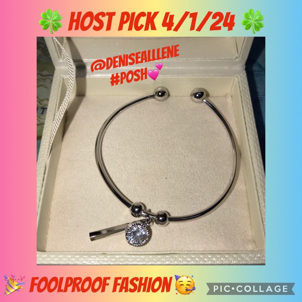 Ashlynn Avenue Leanora 18k white Gold plated open charm bracelet New